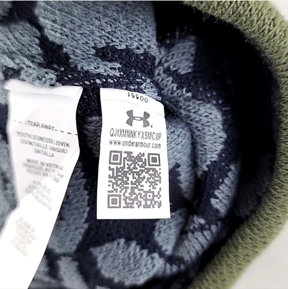 Under Armour Youth Halftime Reversible Beanie Knit Toque Marine Green - Picture 7 of 11